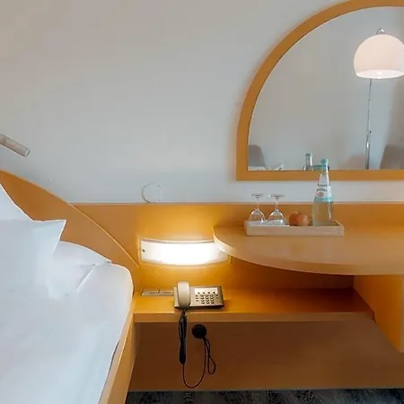 Отель Staehle 4*